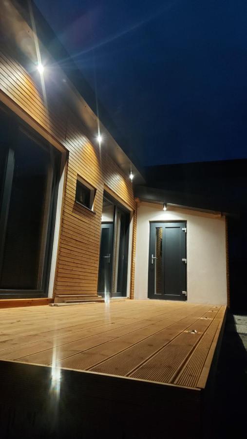 Apartman Cassovia Holcikovce Esterno foto